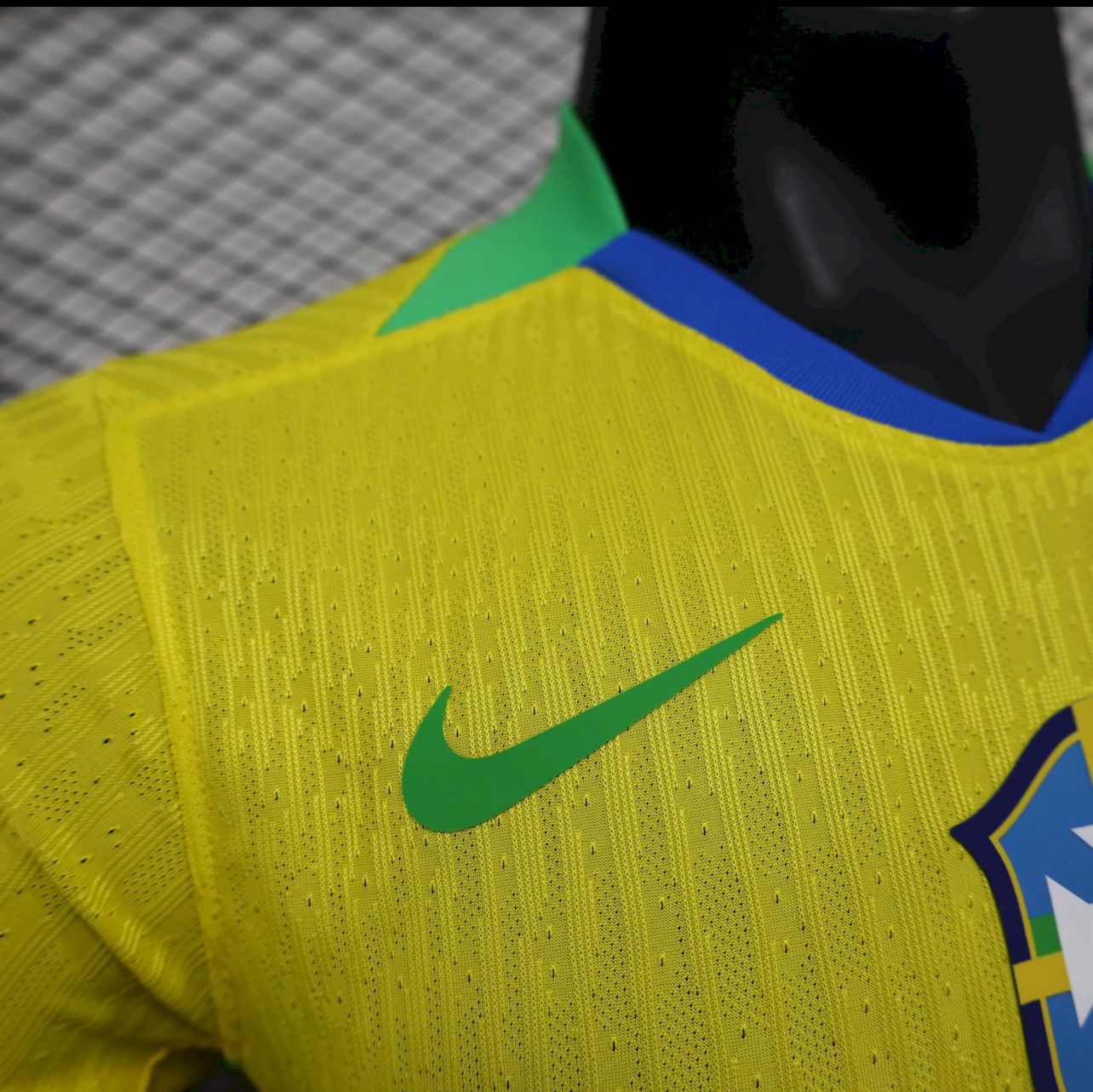 Camisa Seleção Brasileira Amarela 2024 Modelo Jogador 5 Estrelas Performance