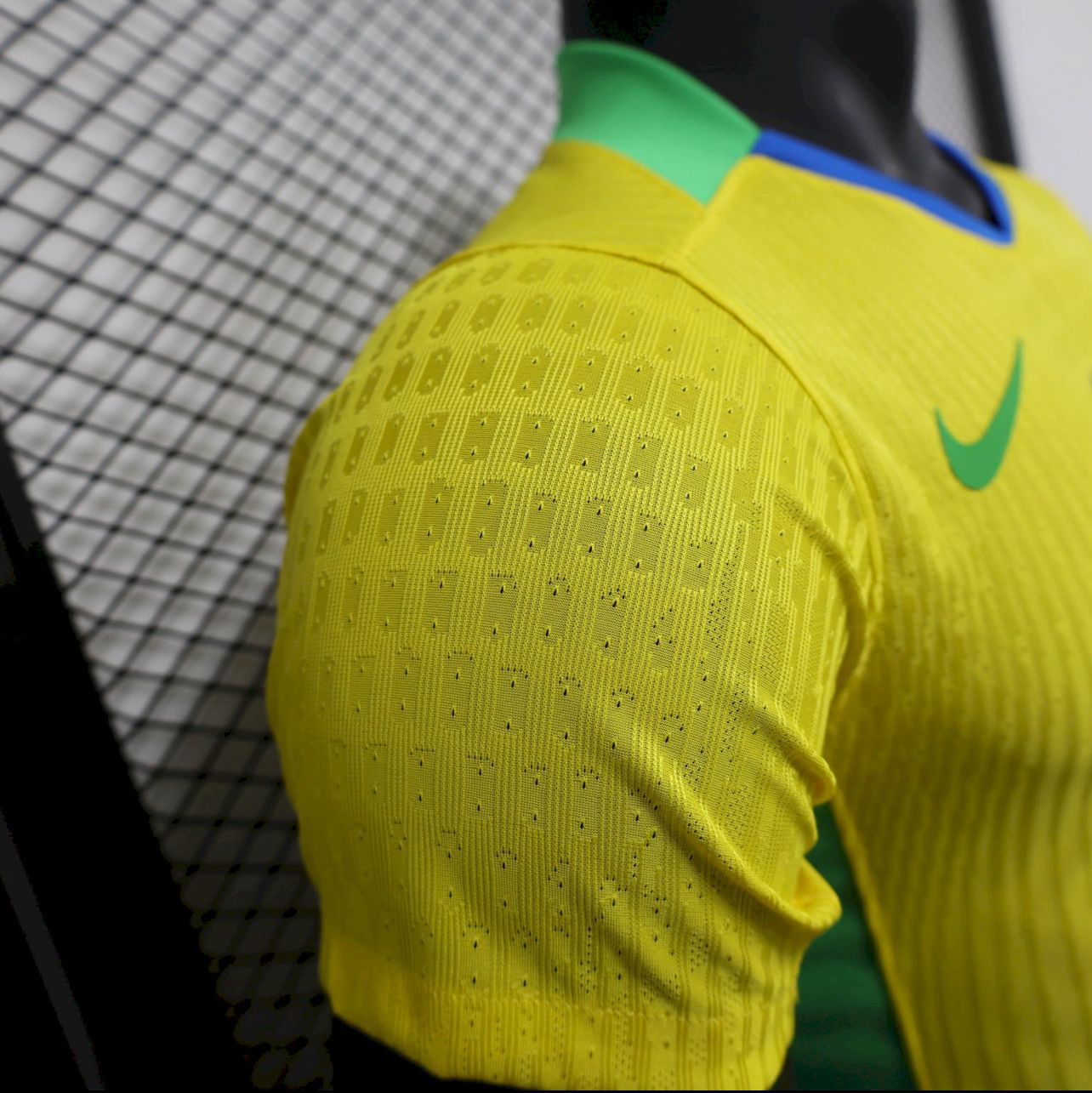 Camisa Seleção Brasileira Amarela 2024 Modelo Jogador 5 Estrelas Performance