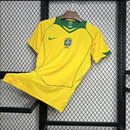 Camisa Seleção Brasileira Amarela Retrô 2006 5 Estrelas Modelo Torcedor